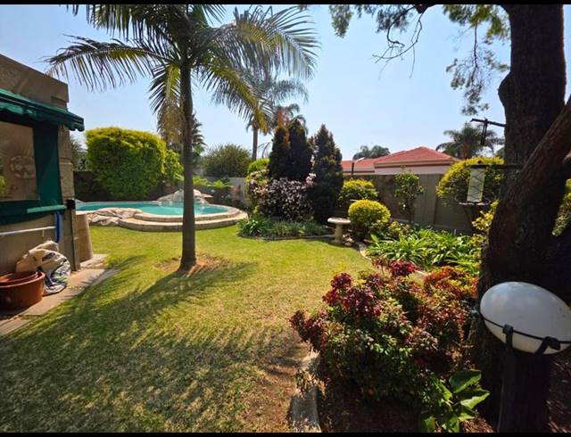 3 BEDROOM HOUSE FOR SALE IN GLEN MARAIS